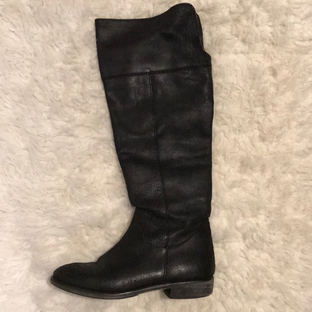 Black Boots